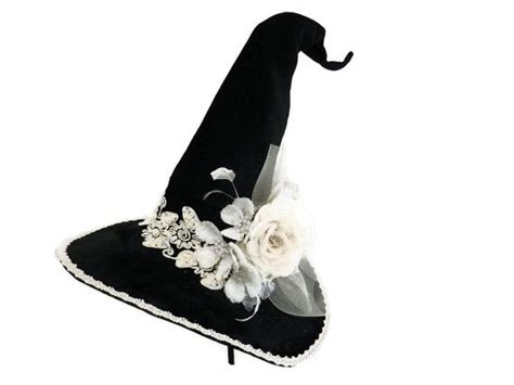 Add Some Magic to Your Costume with a Glistening Witch Hat